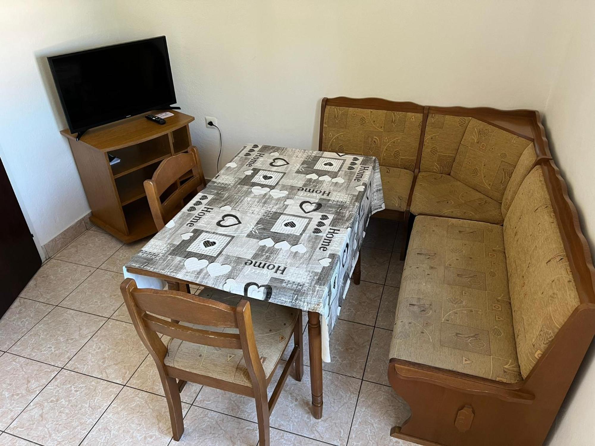 Apartments Jita Primošten Екстериор снимка